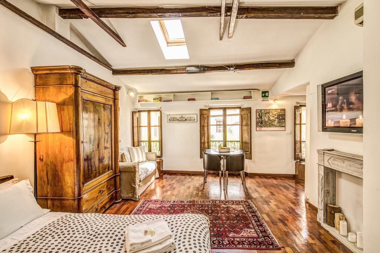 רומא Homehouse Garofano - Rione Monti - Colosseum מראה חיצוני תמונה
