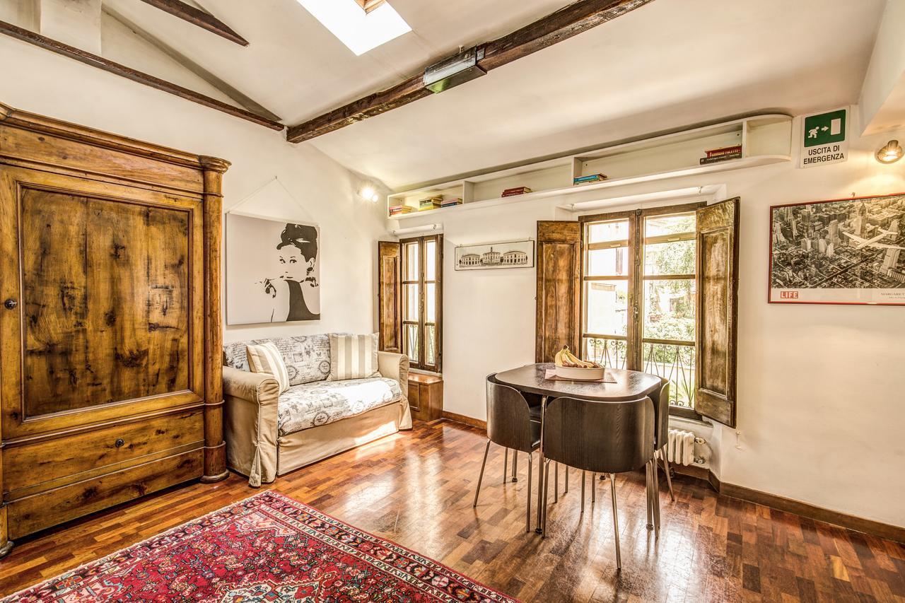 רומא Homehouse Garofano - Rione Monti - Colosseum מראה חיצוני תמונה