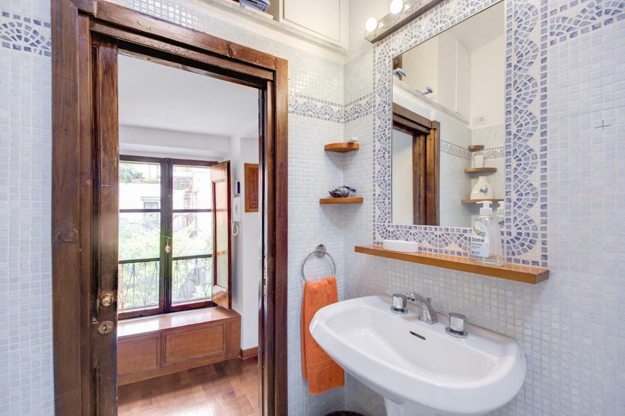 רומא Homehouse Garofano - Rione Monti - Colosseum מראה חיצוני תמונה